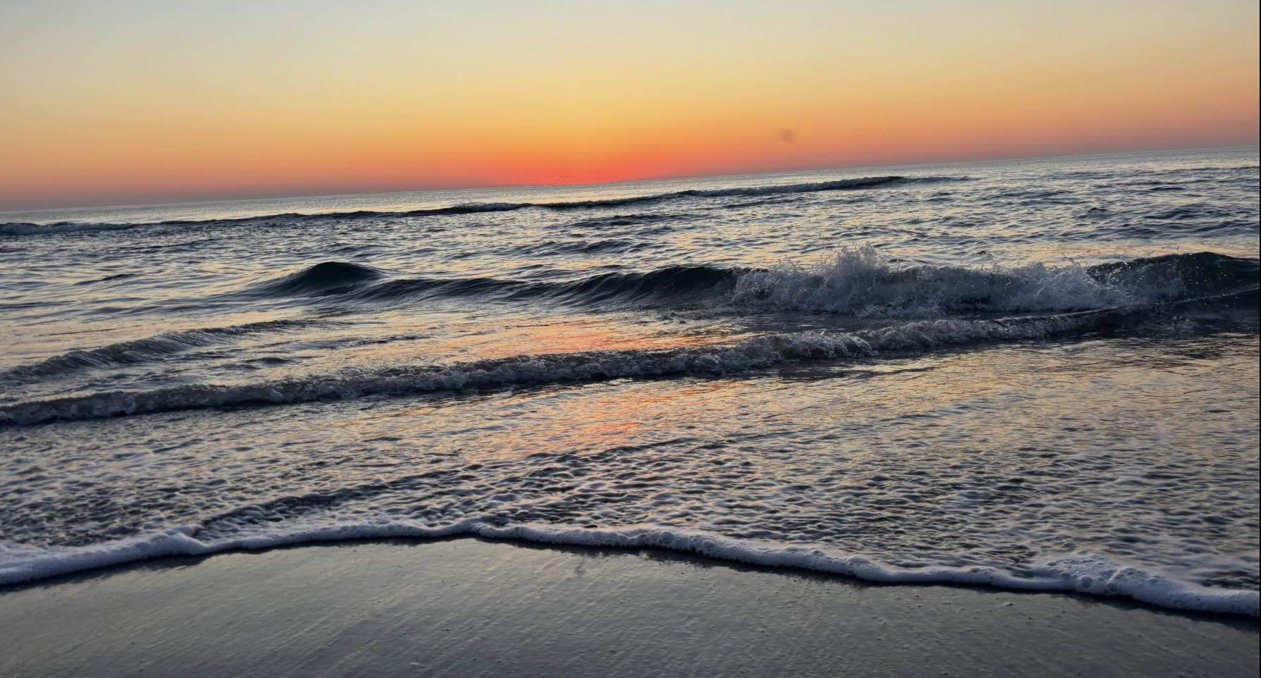 sunrise in Duck, North Carolina in the outer banks